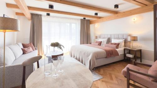 Avanti Villa, Krakow