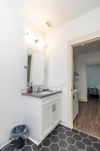 SpringBrook Lofts - image 8