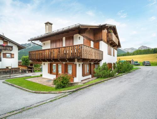 外部景觀, Verocai Charming Chalet R&R in 科爾蒂納丹佩佐市中心