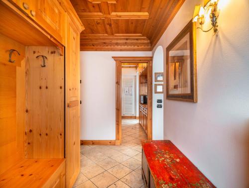 Verocai Charming Chalet R&R in 科爾蒂納丹佩佐市中心