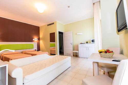 Guestroom, Hotel Residence Ulivi E Palme in Cagliari City Center