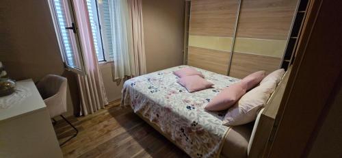 Filip Apartment - image 8
