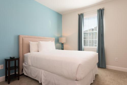 Splendid Home with Loft Area & Private Pool near Disney - 7619B - image 3