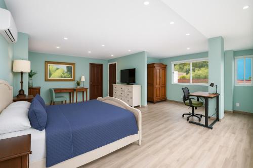 P V near Colomitos Beach Boutique Hotel