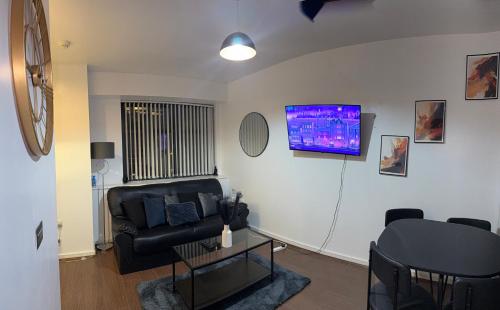 Spacious 3-BR Apt in Central, Birmingham, Бирмингем (фото 9)