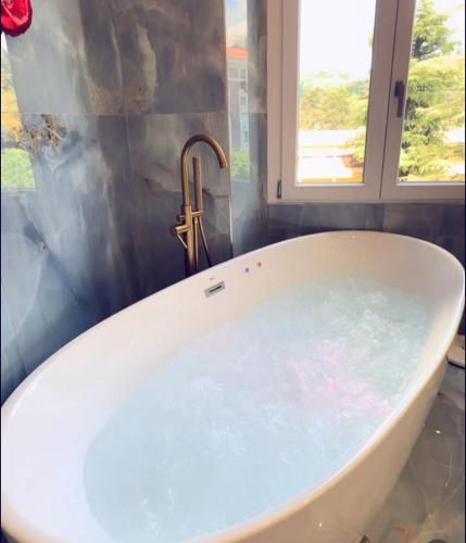 Pezsgőfürdő, Suite Calliope By Lovers In Fiuggi in Fiuggi