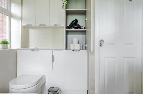 Hilton House - stylish 4-bed with parking, Manchester (fotografie 9)