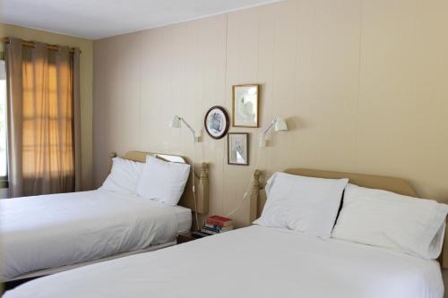 The Briarcliff Motel - image 9