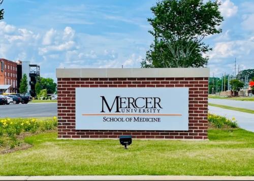 Downtown Luxury Apartment 15 mins to Fort Benning - image 14