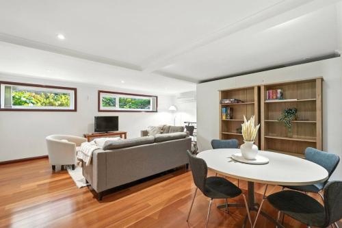 Cozy Studio Retreat - Blackmans in แบล๊คแมน เบย์