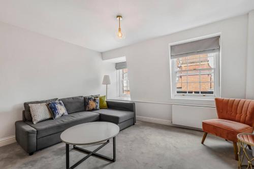 Cadogan Square Penthouse - Best Location - image 3