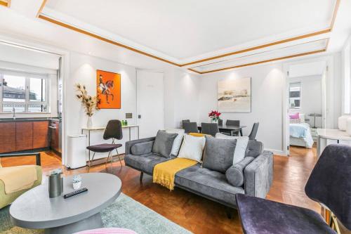 Stylish Chelsea Home - Elevator and Best Location - image 8