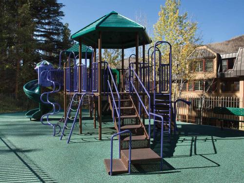 Marriott's StreamSide - Evergreen 2BR Apartment with Resort Access, Vail (photo 11)