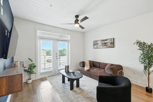 47 Chic 1Bedroom, Pool, Gym & Yoga Studio, Near Stockyards