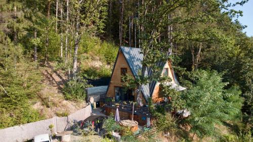 Hanguloft - The cozy cabin by the lake