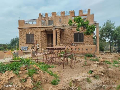 Authentic Guesthouse with Garden and Mountain View Beni Mellal in Irherm Ou Ali