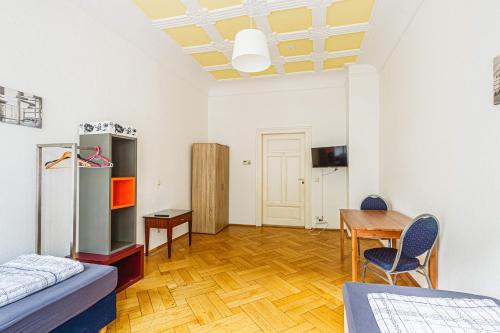 Ein Zimmer in einer 5-Zimmer-Wohnung in Leipzig mit Gemeinschaftsküche und -Bad, Leipzig (photo 7)