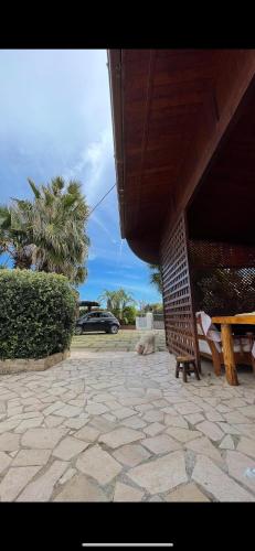 Una Civetta al Mare in การัปปา