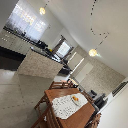 Casa na praia de Itanhaem in บัลเนียริโอไกโวตัส