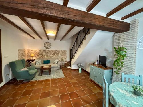 MASÍA de SAN JUAN CASA NÚMERO 1 en Castillo con piscina y Aire Acondicionado (MASIA de SAN JUAN CASA NUMERO 1 en Castillo con piscina y Aire Acondicionado) in 阿爾圖拉