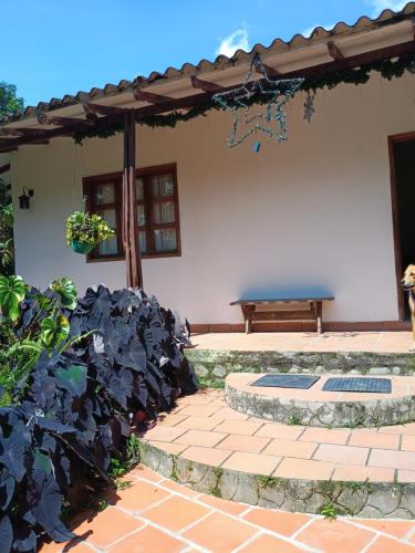 ecopolis hospedaje casa grande en El Queremal in El Queremal