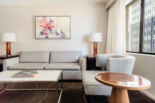 Grand Hyatt Denver - image 13