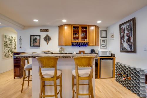 Grand Junction Abode about 2 Miles to Wineries and Golf! - image 2