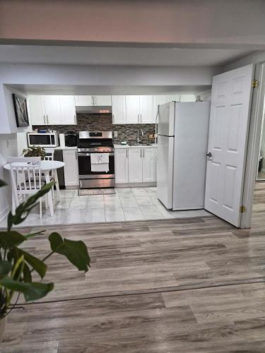 Equipped Basement Great Location