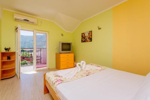 Spacious Central Magik - image 5