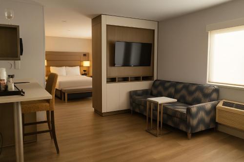 1 double bed, 1 sofa bed