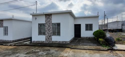 Viesnīcas āriene, Privat residential house AC in Escuintla
