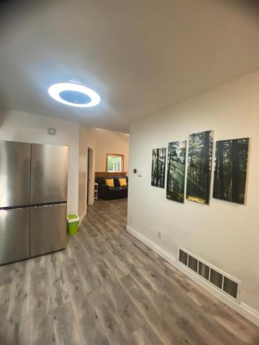 厨房, Charcoal Tree House in 格雷文赫斯特(ON)