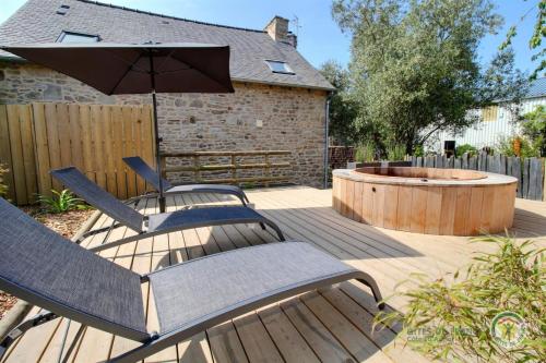 La maison de victorine in Lehon (Brittany)