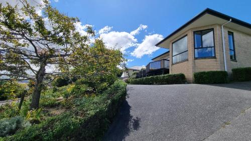 Rooms in a house at the iris sphere 楚云居 in Cashmere