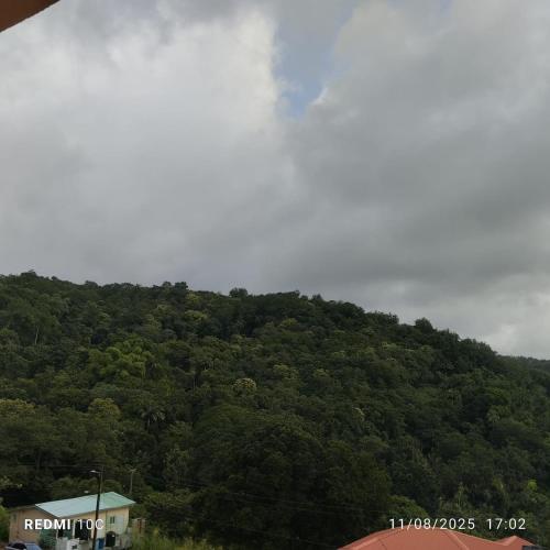 Pemandangan, DeDe's Place in Anse La Raye