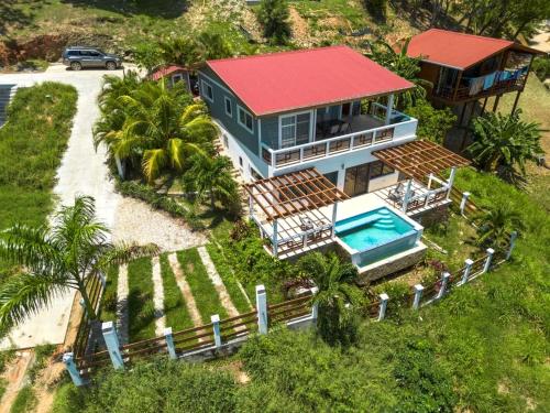 Pemandangan, Roatan Infinity Pool and Ocean View Apartment in Pulau Roatan