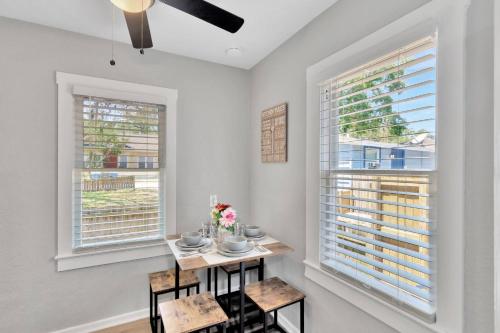 Utsikt, Newly Updated 2 Bdrm Modern near Clearwater Beach in Clearwater sentrum