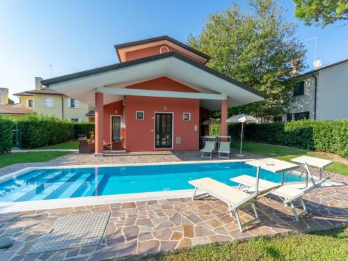A szálláshely kívülről, Villa in Albarella with Private Pool  Beach in Isola Albarella