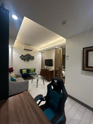 The Greenhive Hotel