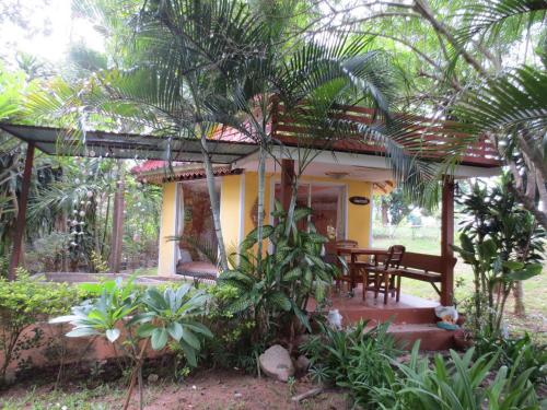 ラチャブリー Baan Ton Nam Resort 2つ星 ホテル 施設