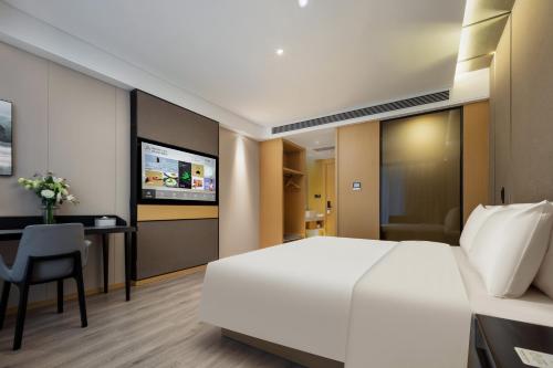 room detail thumbnail 0