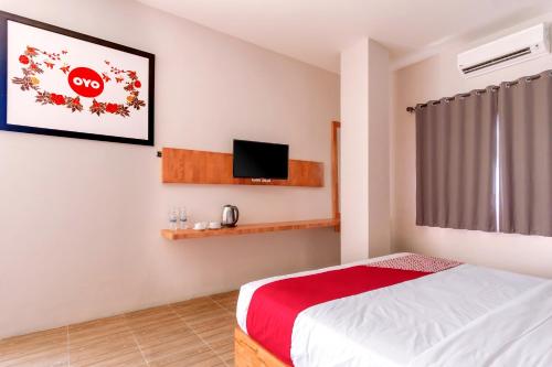 OYO 94746 Raz Residence, Medan
