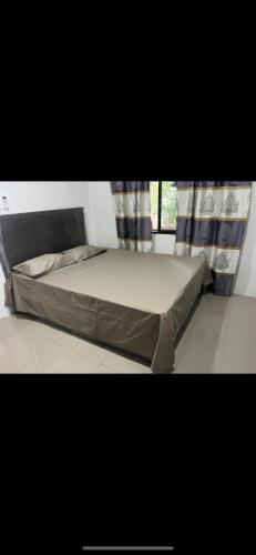 SRH APARTMENT- entire 1 bedroom unit with a kitchen & a bathroom - Walking distance to stores & supermarkets - Nadi International Airport is 3km's away, Nadi (fotografie 6)
