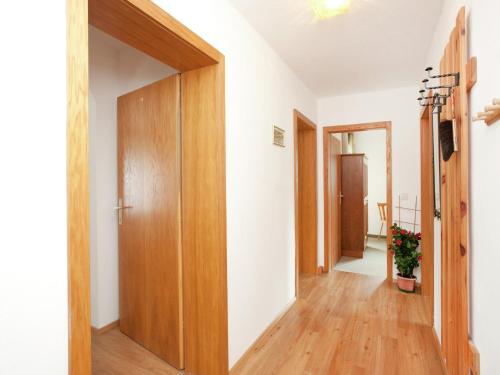 Apartment with balcony in Hart im Zillertaler, Fügen (photo 8)
