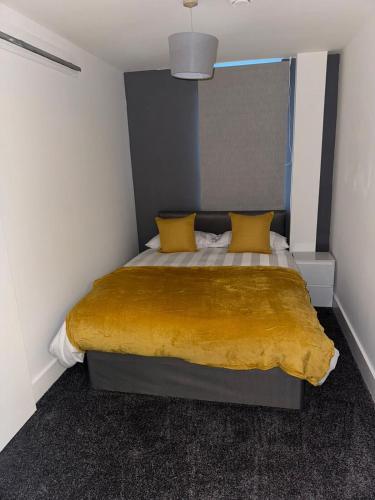 Modern City Centre Apartment, Liverpool (photo 4)