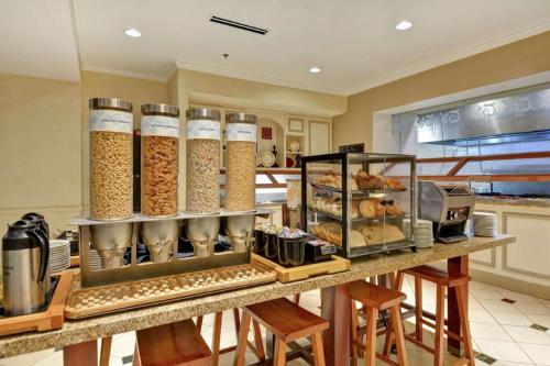 Hilton Garden Inn Oshkosh – Oshkosh, WI