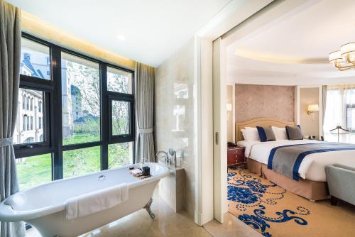 唐山新华联铂尔曼大酒店  唐山新华联铂尔曼大酒店