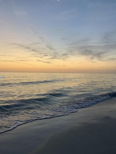 Chasing Waves managed by Beach Retreats, Holmes Beach (Foto 3)