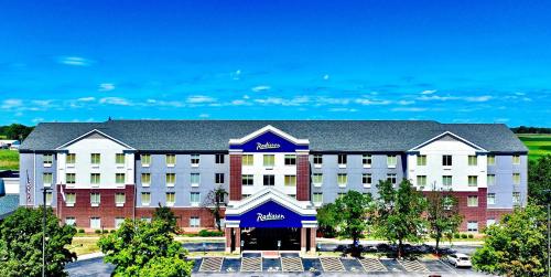. Radisson Hotel Fairview Heights - St Louis