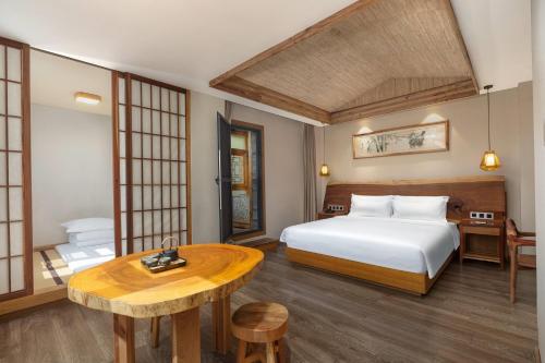 Suite, vista sul giardino